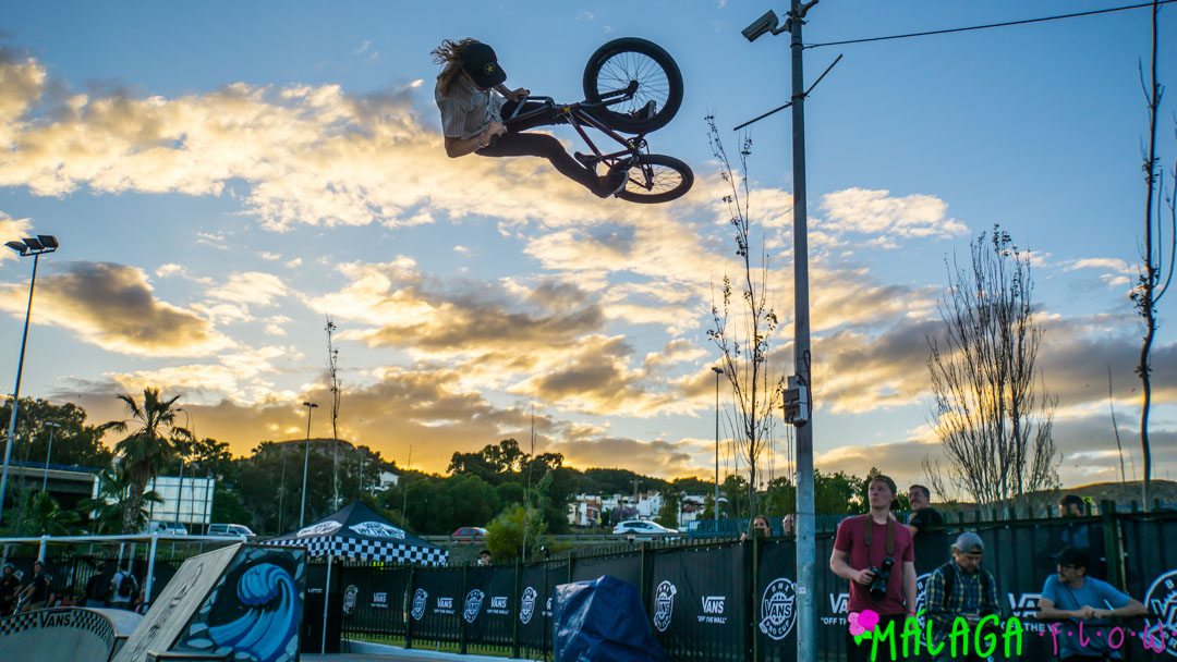 sirena Desempacando mini 2017 Vans BMX Pro Cup Málaga and Photo Epic • Malaga Flow